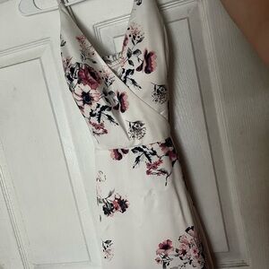 Speechless Elegant Floral Backless Dress